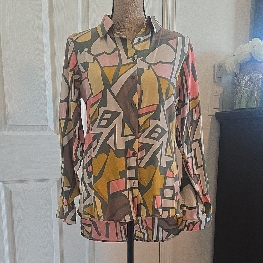 Geometric Print Button-Down Shirt